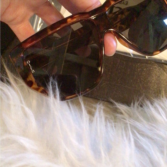 New! *sale READ Rare OtraMalo sunglasses - Picture 5 of 9